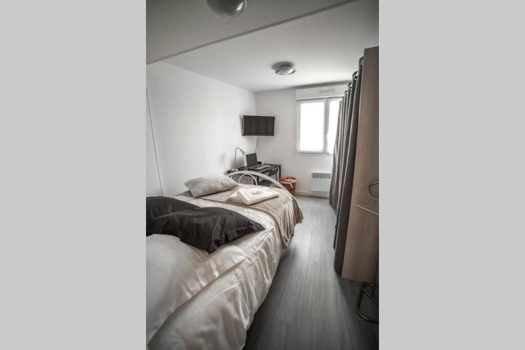 Apartmán Cherokee Dinan Exteriér fotografie