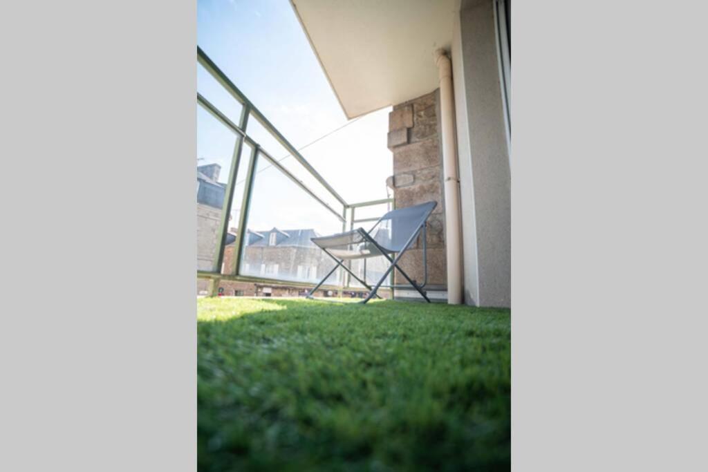 Apartmán Cherokee Dinan Exteriér fotografie